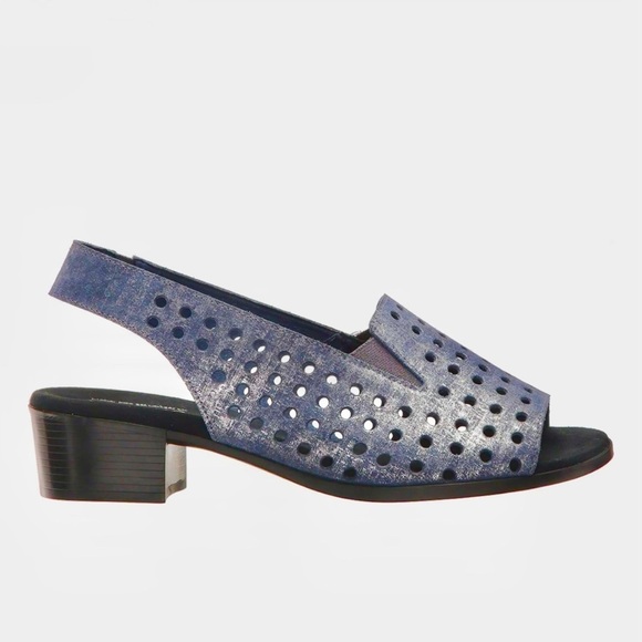 NWOT Munro | Mickee | Metallic Blue Suede Cutout Sling Back Cuban‎ Heel S… - Picture 1 of 13